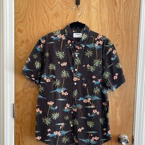 Old Navy Men's Black Floral Shirt